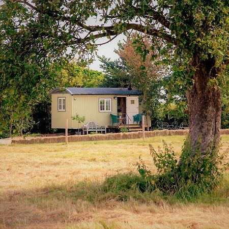 איבשאם The Abberton Shepherds Hut מראה חיצוני תמונה